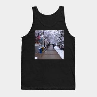 Snowy canopy Tank Top